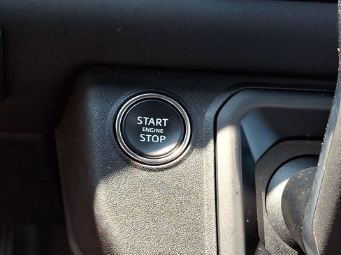 Used 2025 Land Rover Defender 110 S AWD/4WD image 25