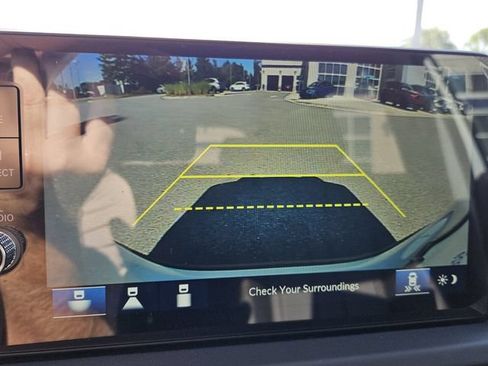 Certified 2025 Acura ADX FWD image 9