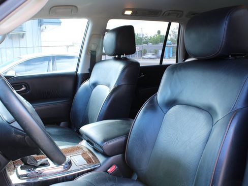 Used 2018 Nissan Armada Platinum RWD image 12
