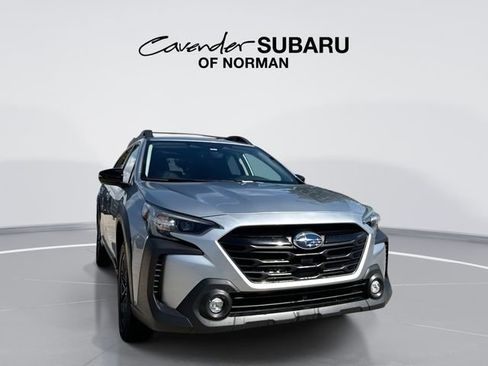 Used 2023 Subaru Outback Onyx Edition AWD/4WD image 1