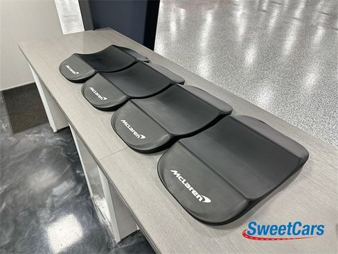 Used 2024 McLaren Artura image 45