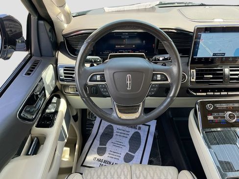 Used 2023 Lincoln Navigator Black Label AWD/4WD image 23