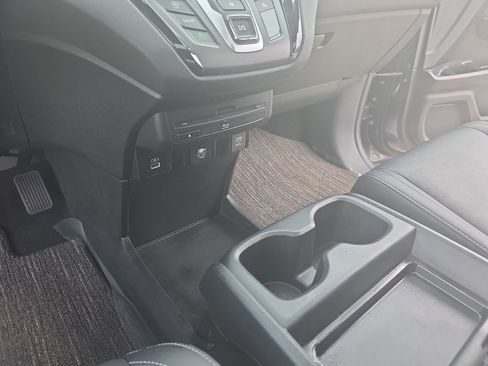 Used 2022 Honda Odyssey Touring image 26