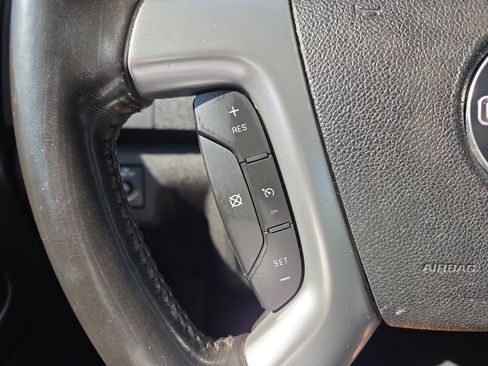 Used 2010 GMC Acadia SLT AWD/4WD image 19