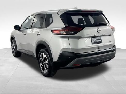 Used 2023 Nissan Rogue SV FWD image 7