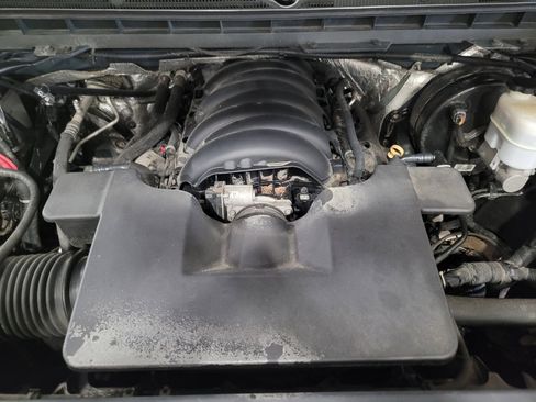 Used 2016 Chevrolet Silverado 1500 LT AWD/4WD image 30