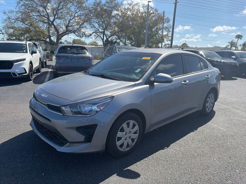 Used 2023 Kia Rio S image 3