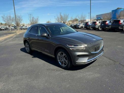 Used 2025 Genesis GV70 2.5T AWD/4WD image 2