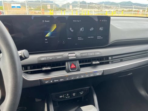 Used 2025 Kia K4 FWD image 17