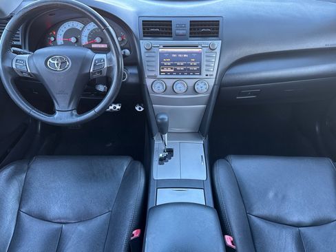 Used 2011 Toyota Camry SE image 15