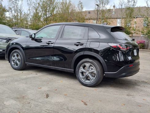 New 2026 Honda HR-V LX image 3