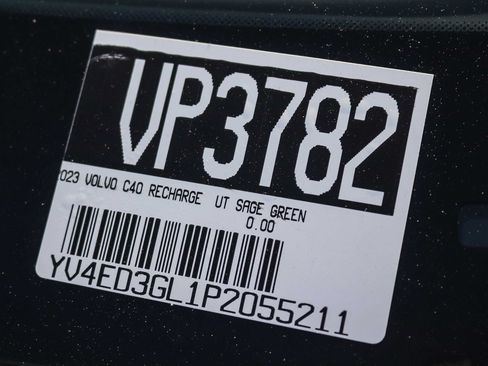 Used 2023 Volvo C40 P8 Recharge Plus w/ Climate Package AWD/4WD image 31