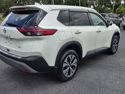 Used 2021 Nissan Rogue SV FWD image 4