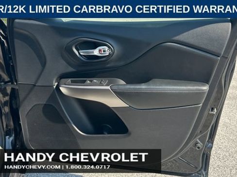 Used 2019 Jeep Cherokee Limited AWD/4WD image 35