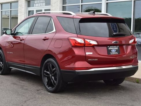 Used 2021 Chevrolet Equinox LT AWD/4WD image 11