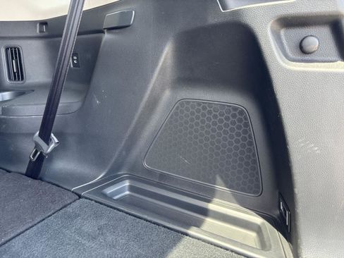 Used 2024 Honda Pilot Touring image 51