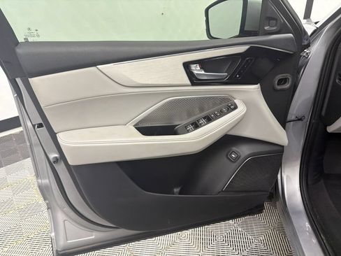 Used 2022 Acura MDX w/ Technology Package FWD image 11