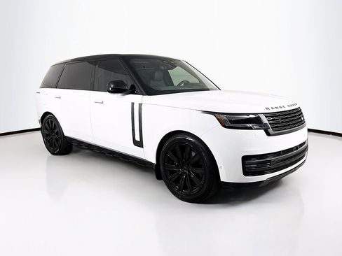 New 2026 Land Rover Range Rover Long Wheelbase SE AWD/4WD image 3