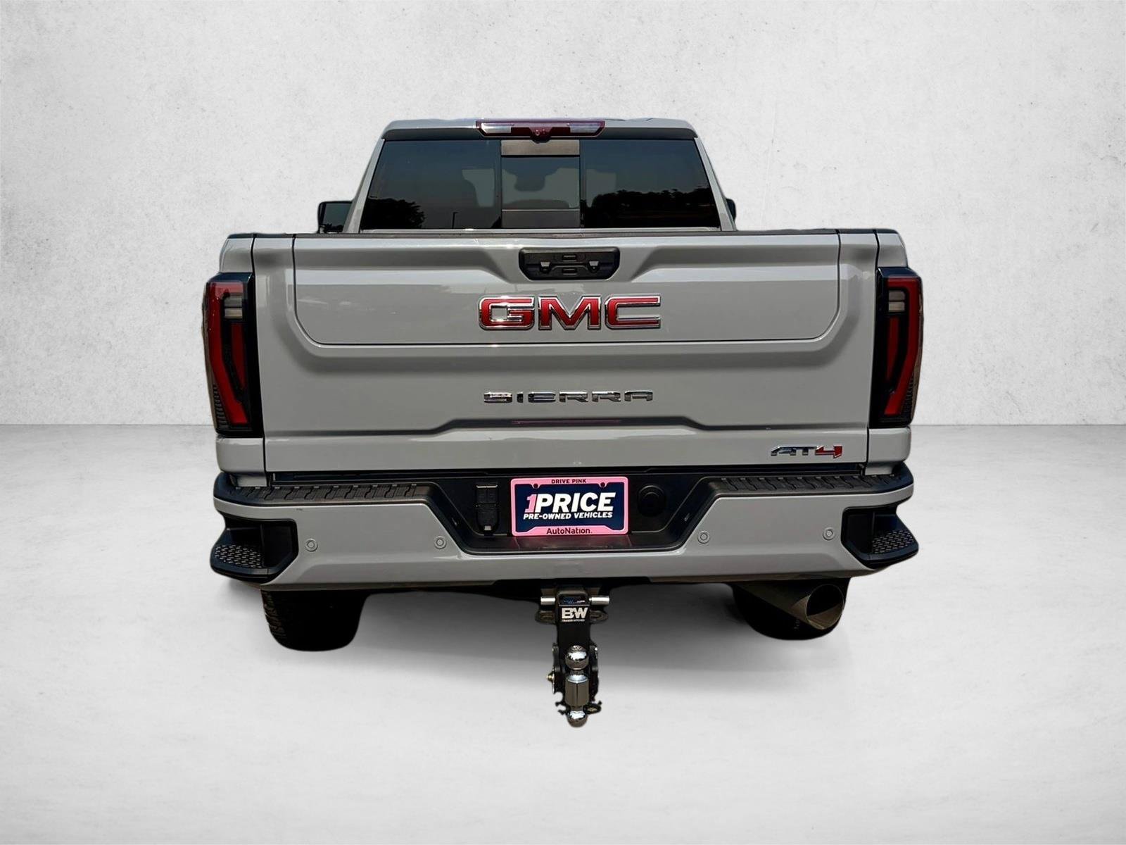 Used 2024 GMC Sierra 2500 AT4 w/ AT4 Premium Plus Package AWD/4WD image 5