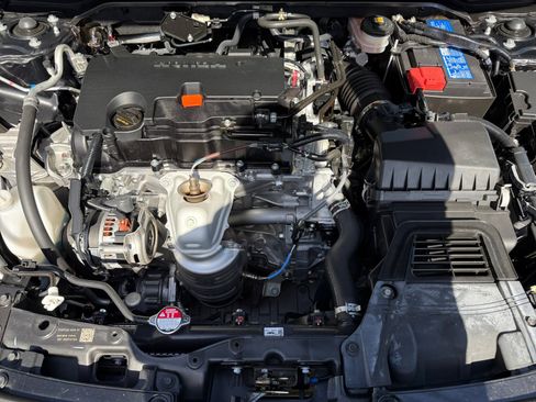Used 2023 Honda Civic Sport image 20