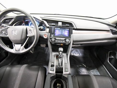 Certified 2020 Honda Civic EX image 3