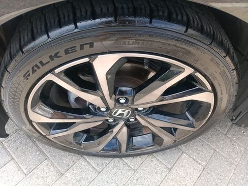 Used 2019 Honda Civic Sport image 9