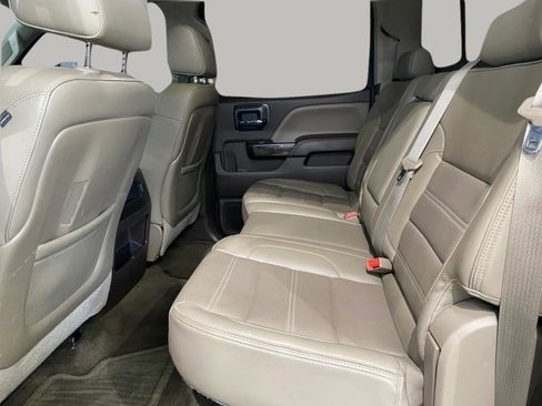 Used 2015 GMC Sierra 2500 Denali w/ Duramax Plus Package image 11