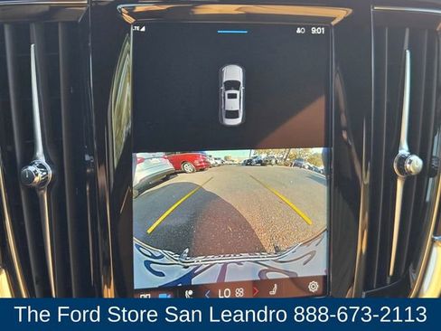 Used 2022 Volvo S90 B6 Inscription w/ Advanced Package image 20