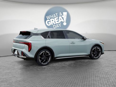 New 2026 Kia K4 EX w/ GT-Line Premium Package FWD image 6