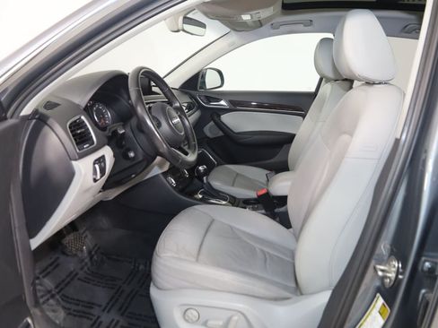 Used 2015 Audi Q3 2.0T Prestige w/ Prestige Package AWD/4WD image 12