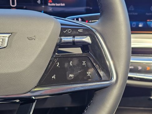 New 2026 Cadillac Lyriq Sport AWD/4WD image 24