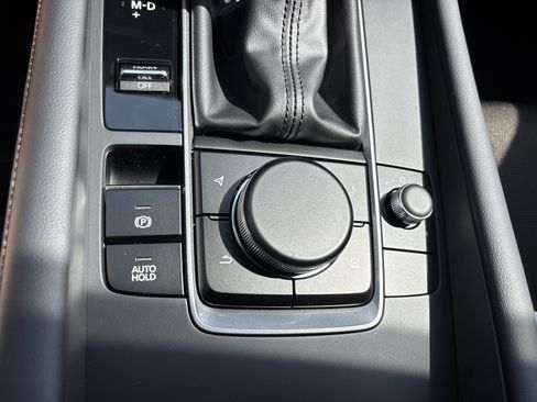 New 2026 MAZDA MAZDA3 s FWD image 34
