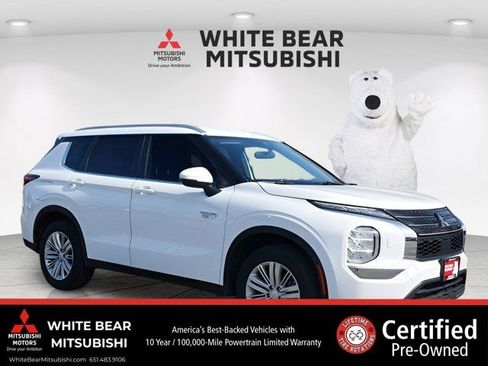 Used 2025 Mitsubishi Outlander ES AWD/4WD image 1