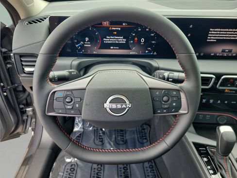 New 2026 Nissan Sentra SR w/ SR Premium Package image 24