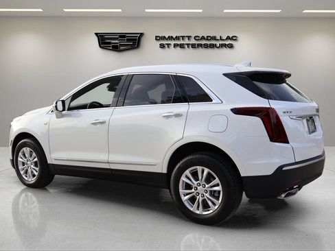 Certified 2022 Cadillac XT5 Luxury FWD image 3