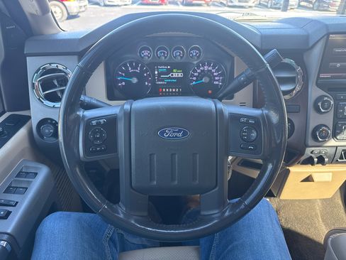 Used 2013 Ford F350 Lariat w/ Lariat Interior Pkg image 17