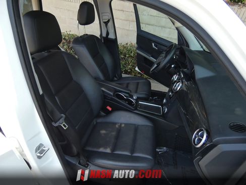 Used 2014 Mercedes-Benz GLK 350 2WD image 28