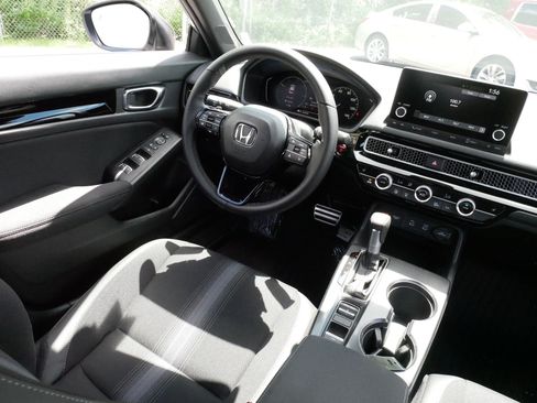 Used 2026 Honda Civic Sport image 9