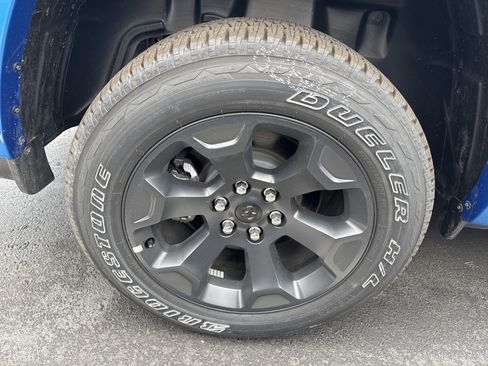 Used 2026 RAM 1500 Lone Star AWD/4WD image 12