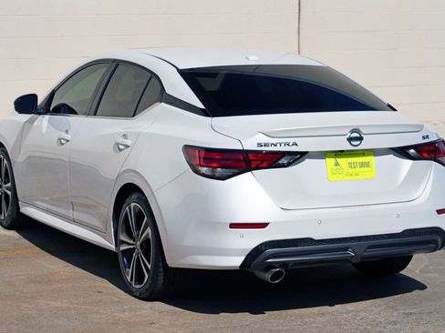 Used 2020 Nissan Sentra SR w/ Premium Package image 45