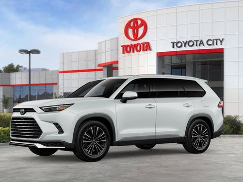 New 2026 Toyota Grand Highlander MAX Platinum image 2