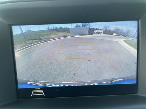 Used 2018 GMC Terrain SLT w/ Preferred Package image 24