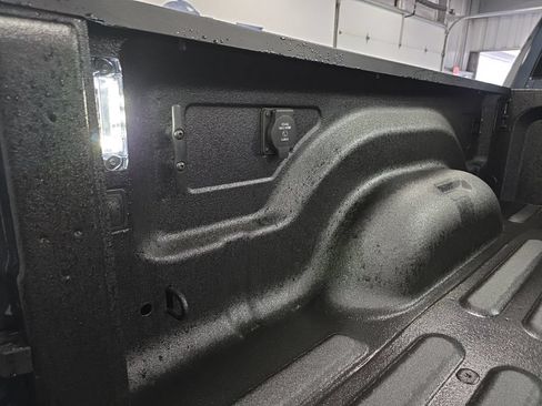 New 2026 RAM 2500 Big Horn AWD/4WD image 33