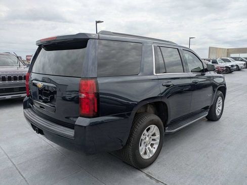 Used 2018 Chevrolet Tahoe LS w/ Enhanced Driver Alert Package RWD image 3