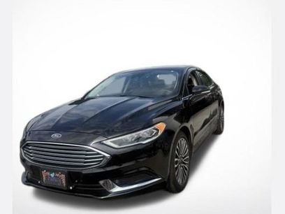 Used 2018 Ford Fusion SE w/ Fusion SE Technology Package