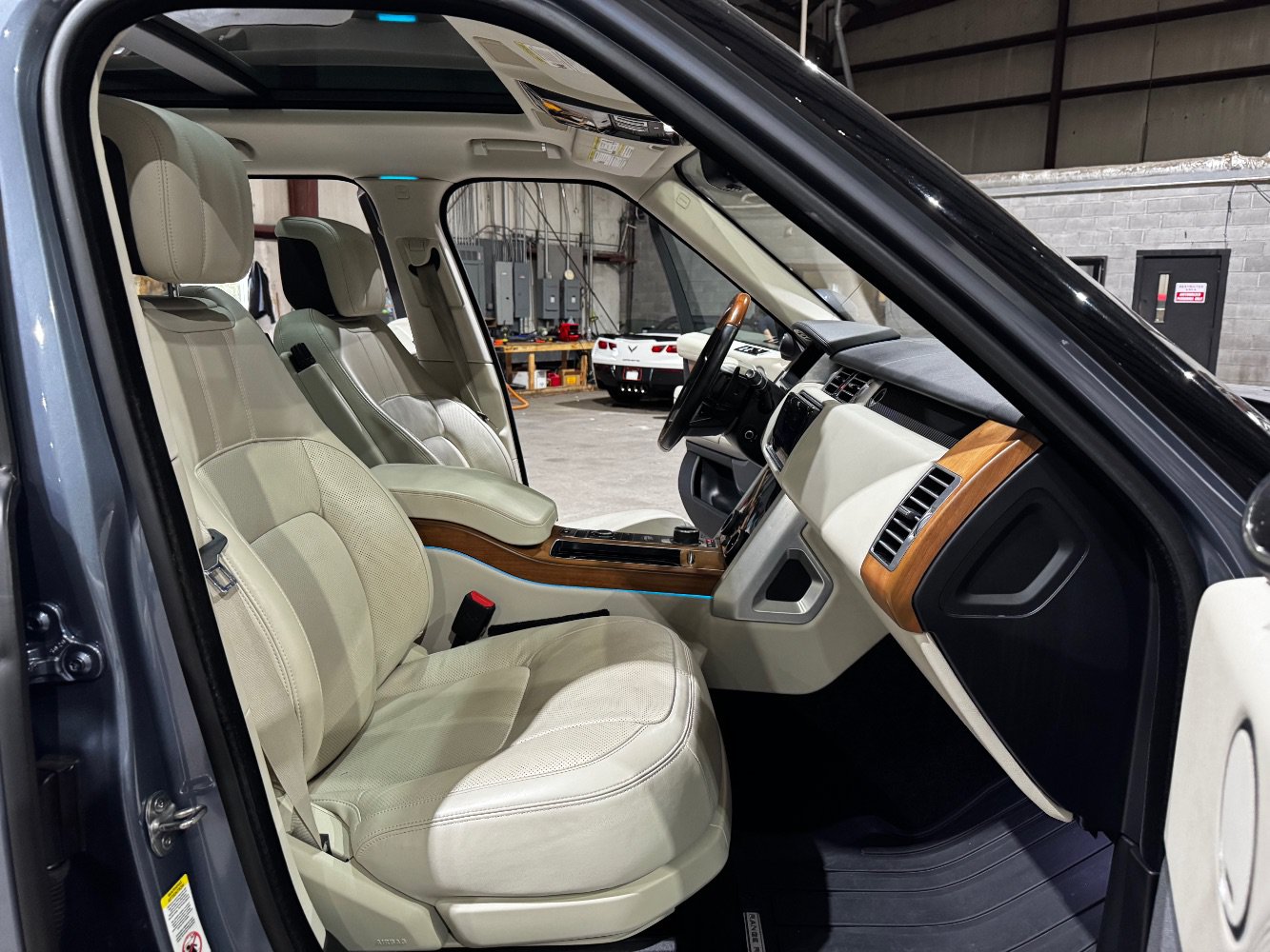 Used 2022 Land Rover Range Rover Westminster Edition AWD/4WD image 26