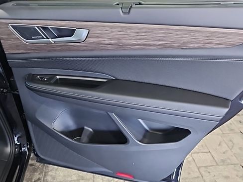 New 2026 Volkswagen Atlas SEL Premium R-Line AWD/4WD image 15