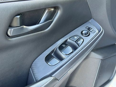Used 2024 Nissan Sentra S FWD image 12