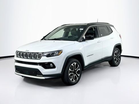 Used 2023 Jeep Compass Limited AWD/4WD image 1