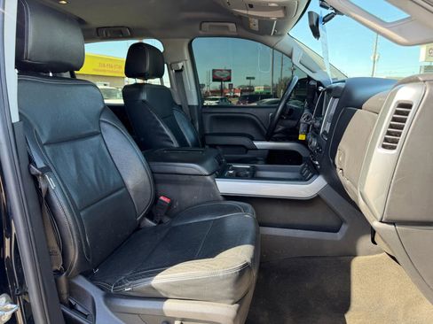 Used 2018 Chevrolet Silverado 1500 LT w/ Texas Edition image 9